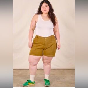 Big Bud Press Work Shorts Size Medium in Desert Brown